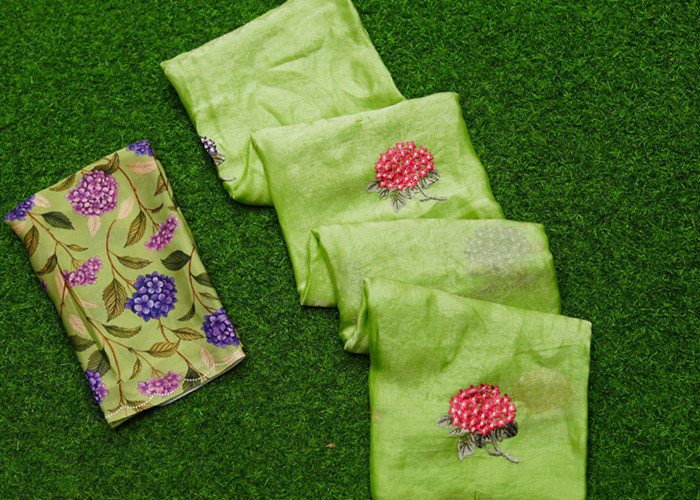 Shimmer Chiffon sarees VS CS0021